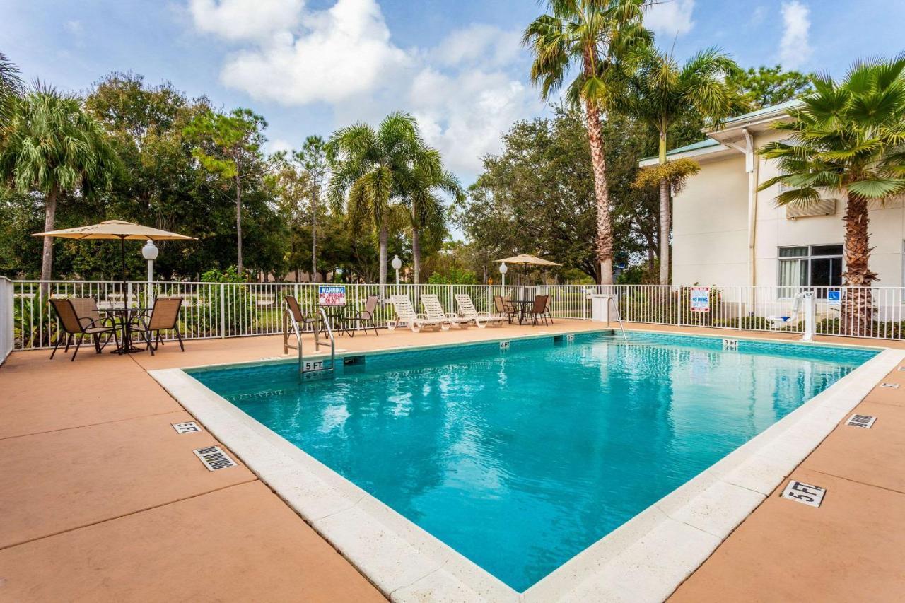 Mainstay Suites At Pga Village Port St. Lucie Exterior foto