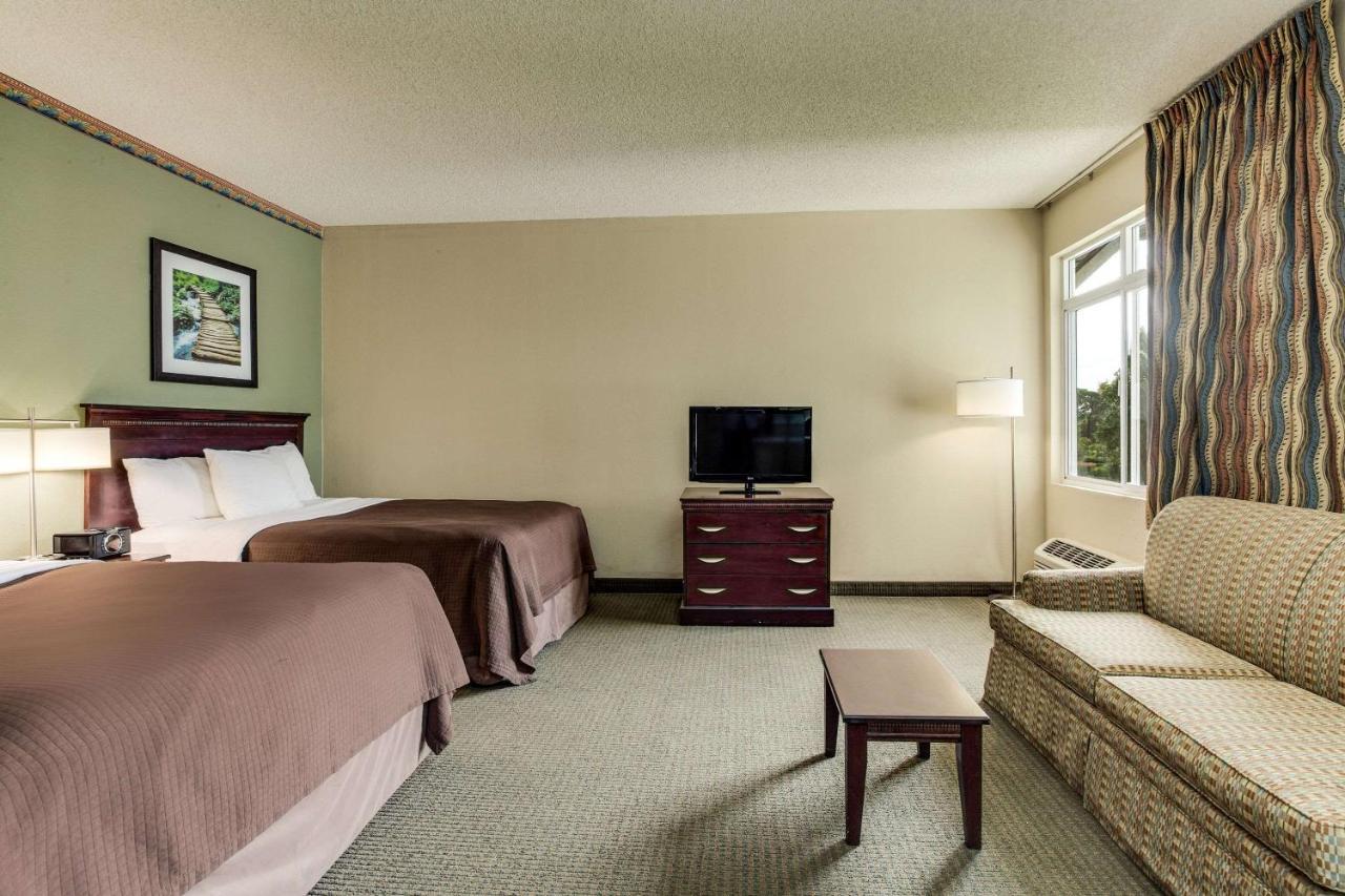 Mainstay Suites At Pga Village Port St. Lucie Exterior foto